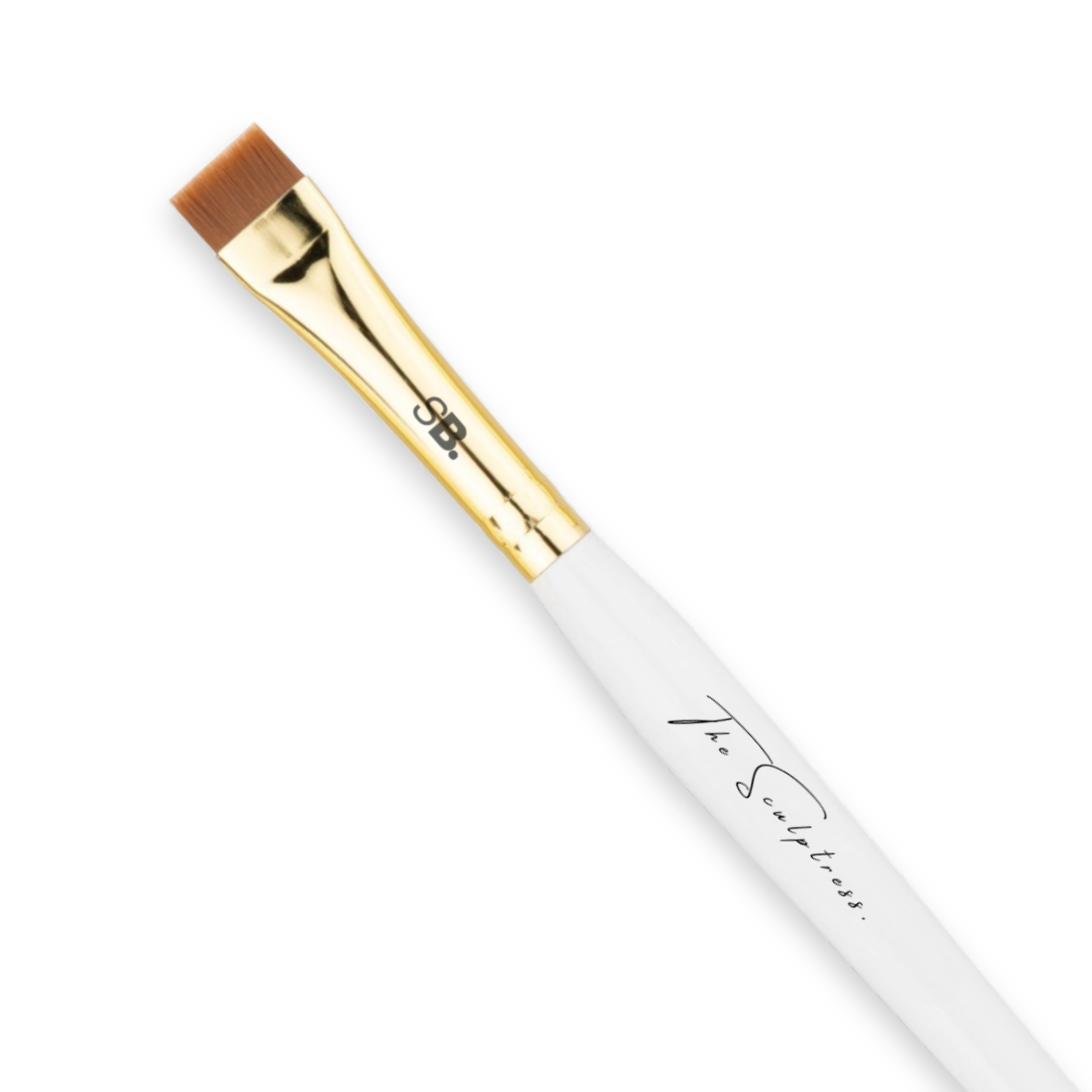 professional flat brow brush for tinting and concealing sculptress 101