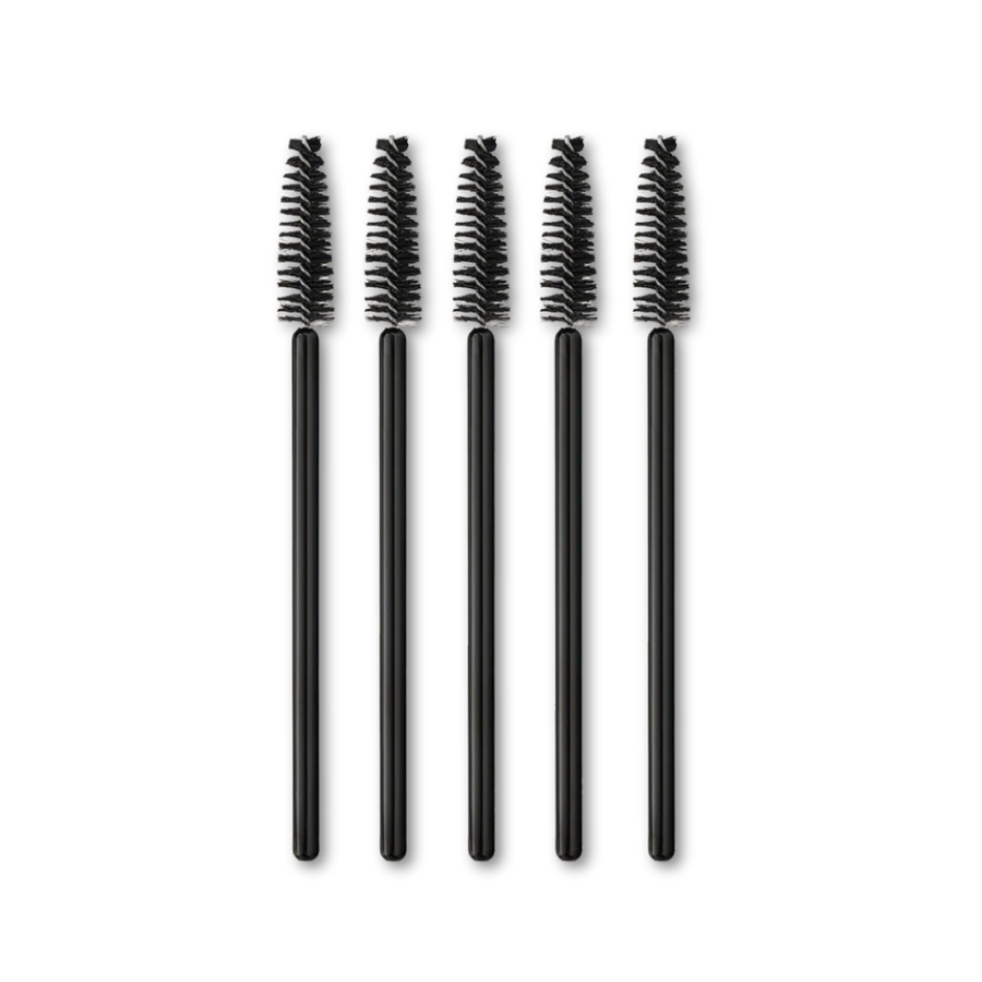 Lash and brow brushes with soft bristles, ideal for maintaining perfectly styled lashes and brows.